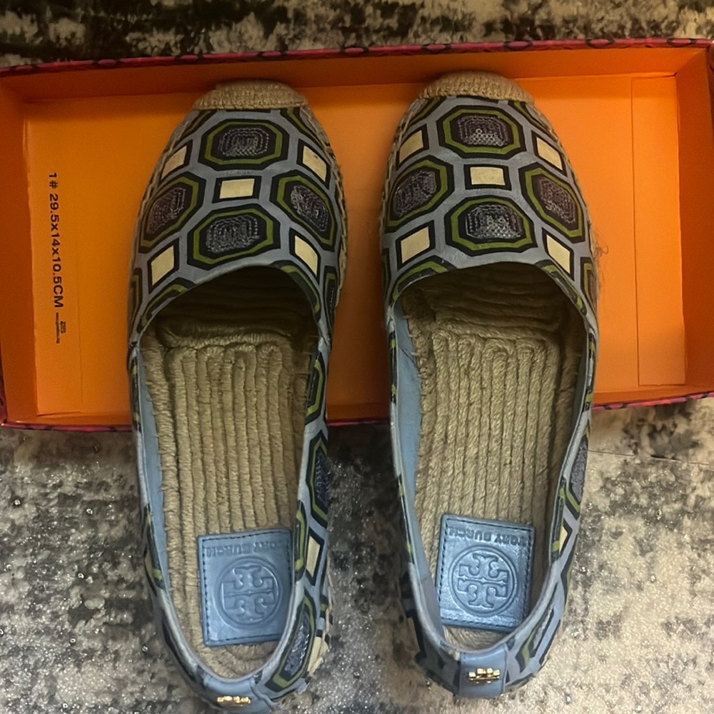 Tory Burch Espadrille - size 8